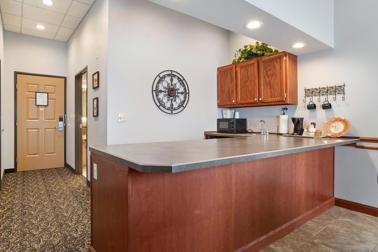 Elevation Inn & Suites, Trademark Collection By Wyndham Rapid City Eksteriør billede